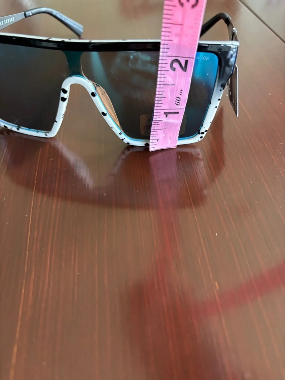 True Religion 100% UV protection flat top frame,blue mirror lens,CAT 3